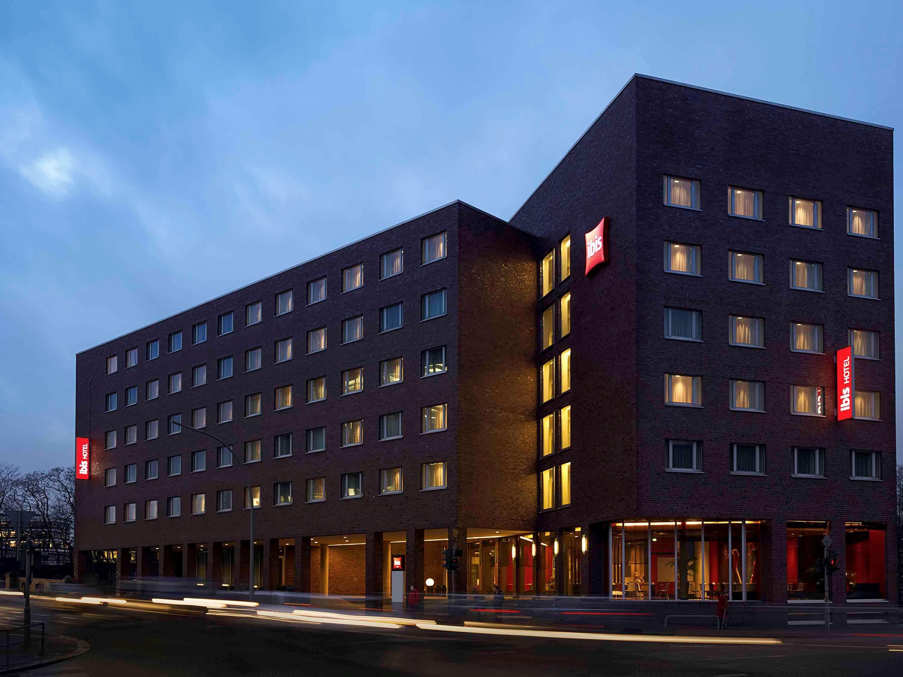 Hotel Ibis Hamburg Alsterring Zewnętrze zdjęcie