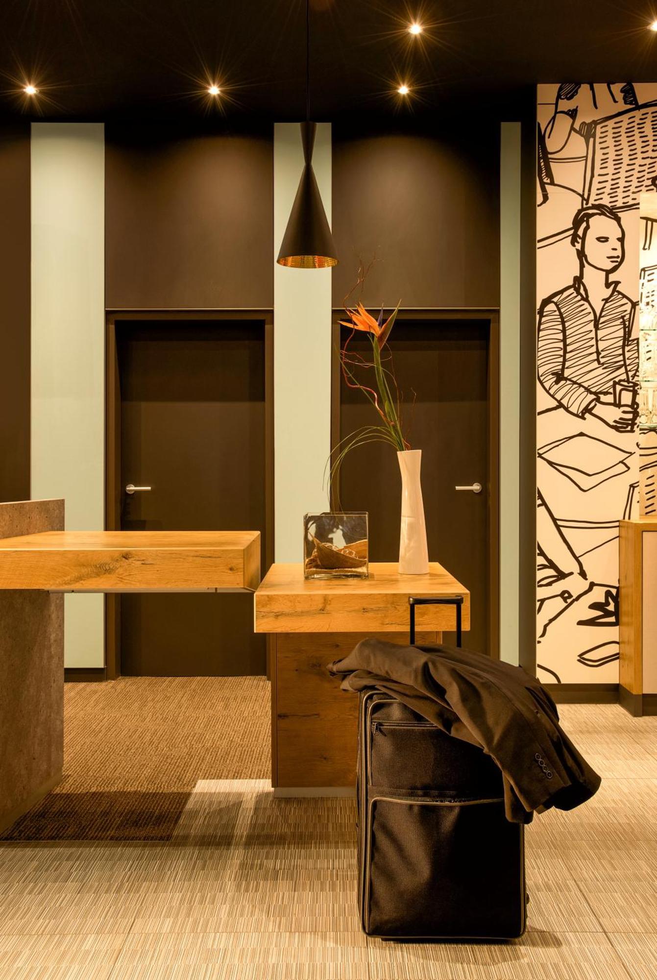 Hotel Ibis Hamburg Alsterring Zewnętrze zdjęcie